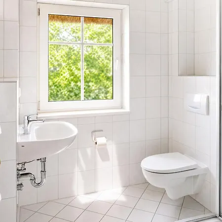 Apartman Am Gutspark Drankse Kuestenklee